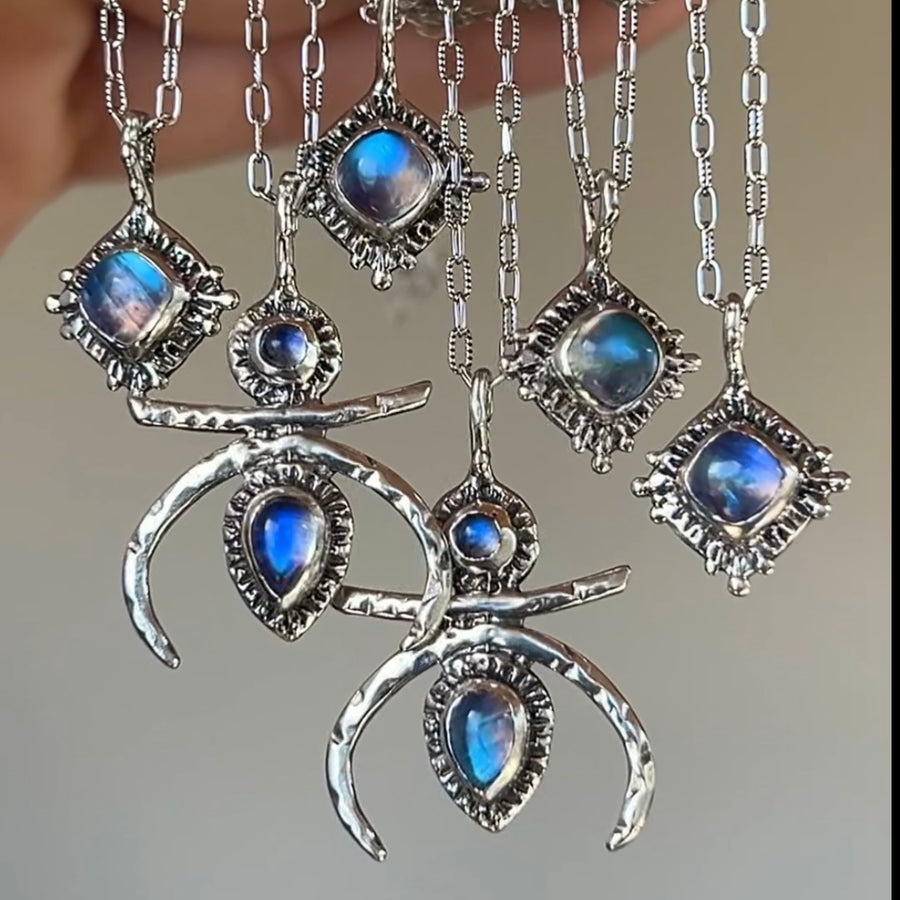 CELESTE / Moonstone Necklace