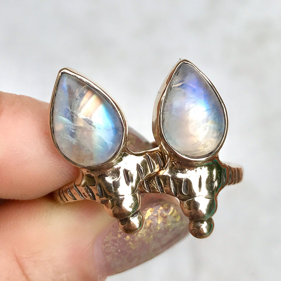 ORION Moonstone Ring