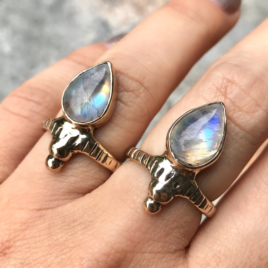 ORION Moonstone Ring