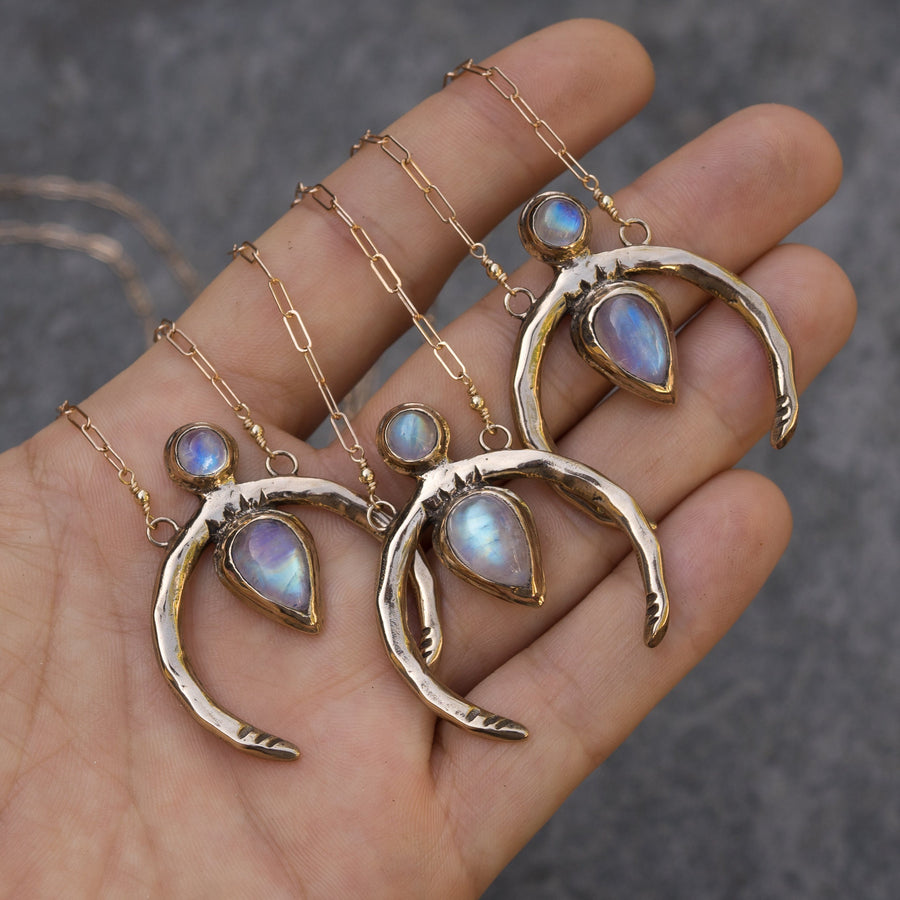 NEW MOON Moonstone Necklace