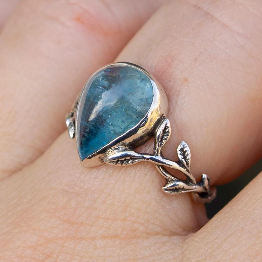 Aquamarine Twisted Vine Ring- Sz 7.75 – ALLOYD Studio