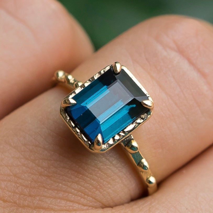 blue indicolite tourmaline gold ring