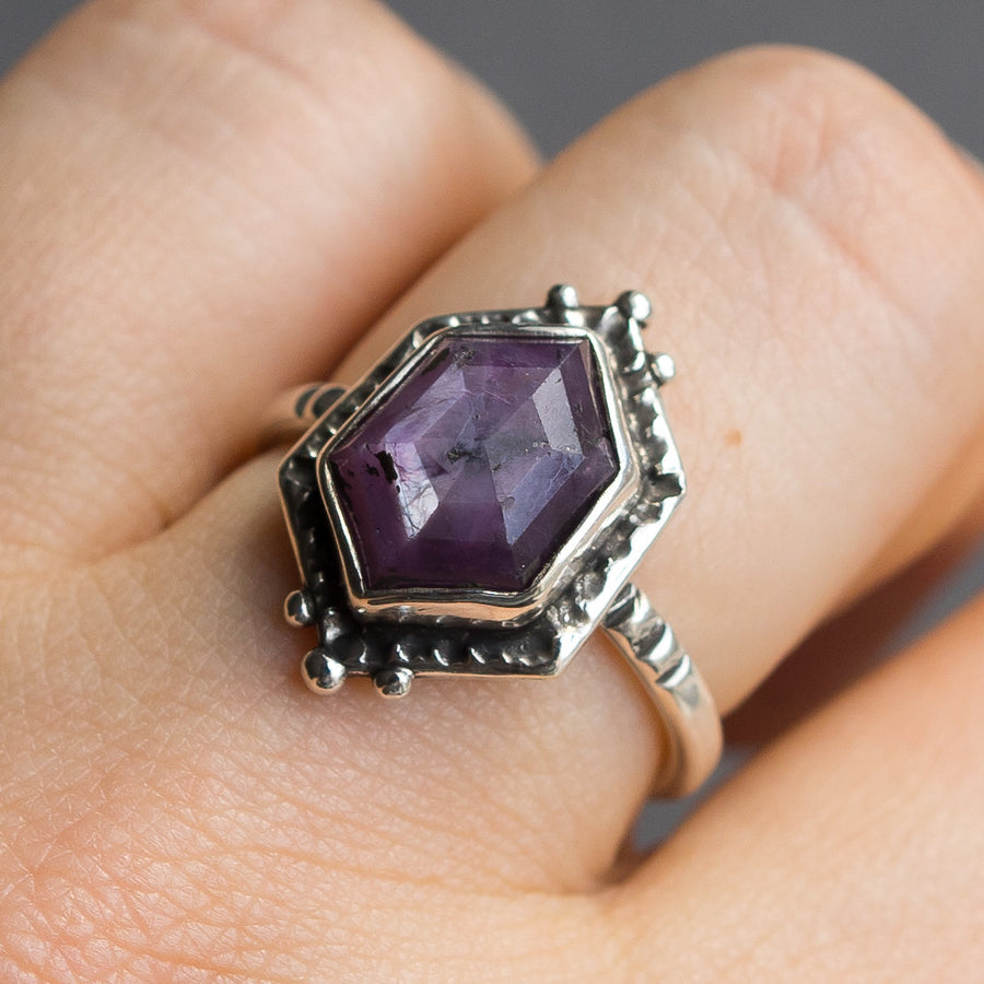 Star Ruby Ring, Pink Sapphire, Pink Ruby Ring, Rose Cut Hex, Purple. Stone, Size 9, Sterling Silver, Gift for her, July Birthstone, antique